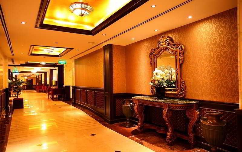 דובאי Arabian Courtyard Hotel & Spa מראה חיצוני תמונה