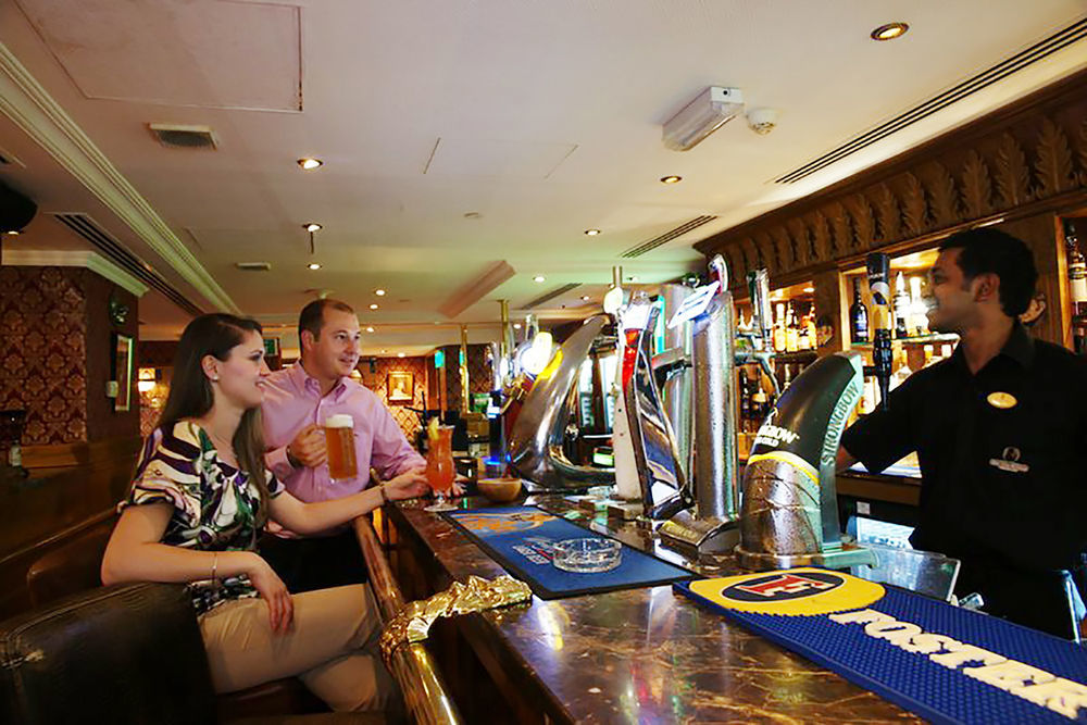 דובאי Arabian Courtyard Hotel & Spa מראה חיצוני תמונה