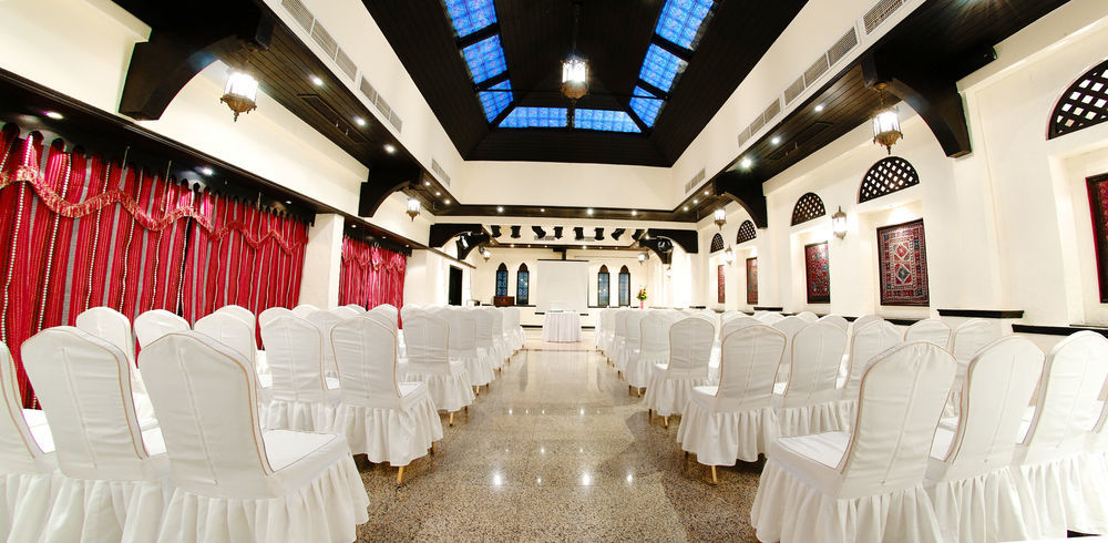 דובאי Arabian Courtyard Hotel & Spa מראה חיצוני תמונה